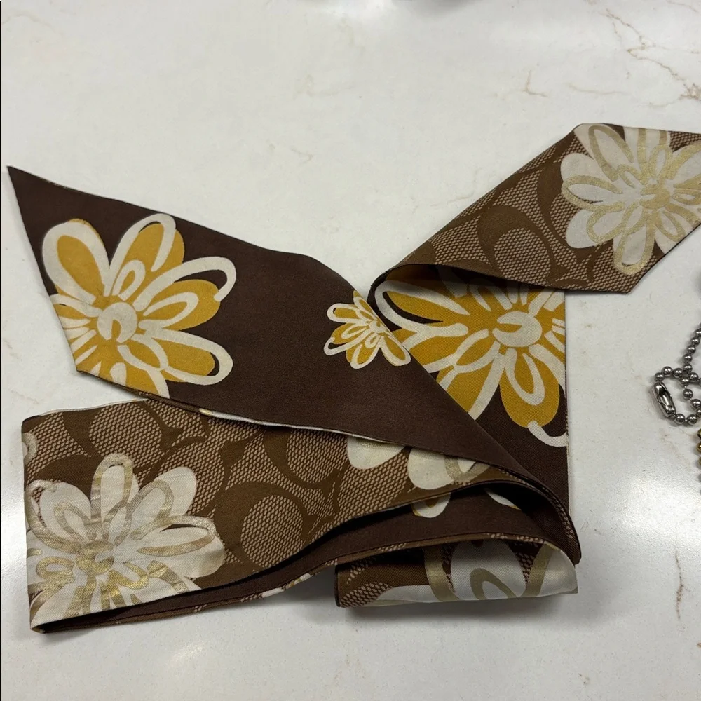 Coach Metalic Tags Scarf Bundle - Picture 3 of 9